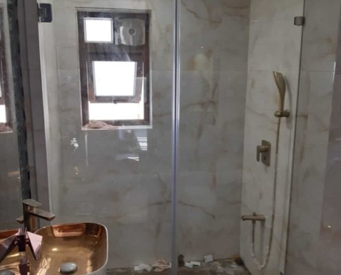 Shower Cubical (10)