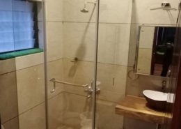 Shower Cubical (27)